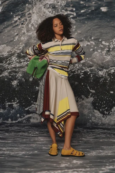 Look 23